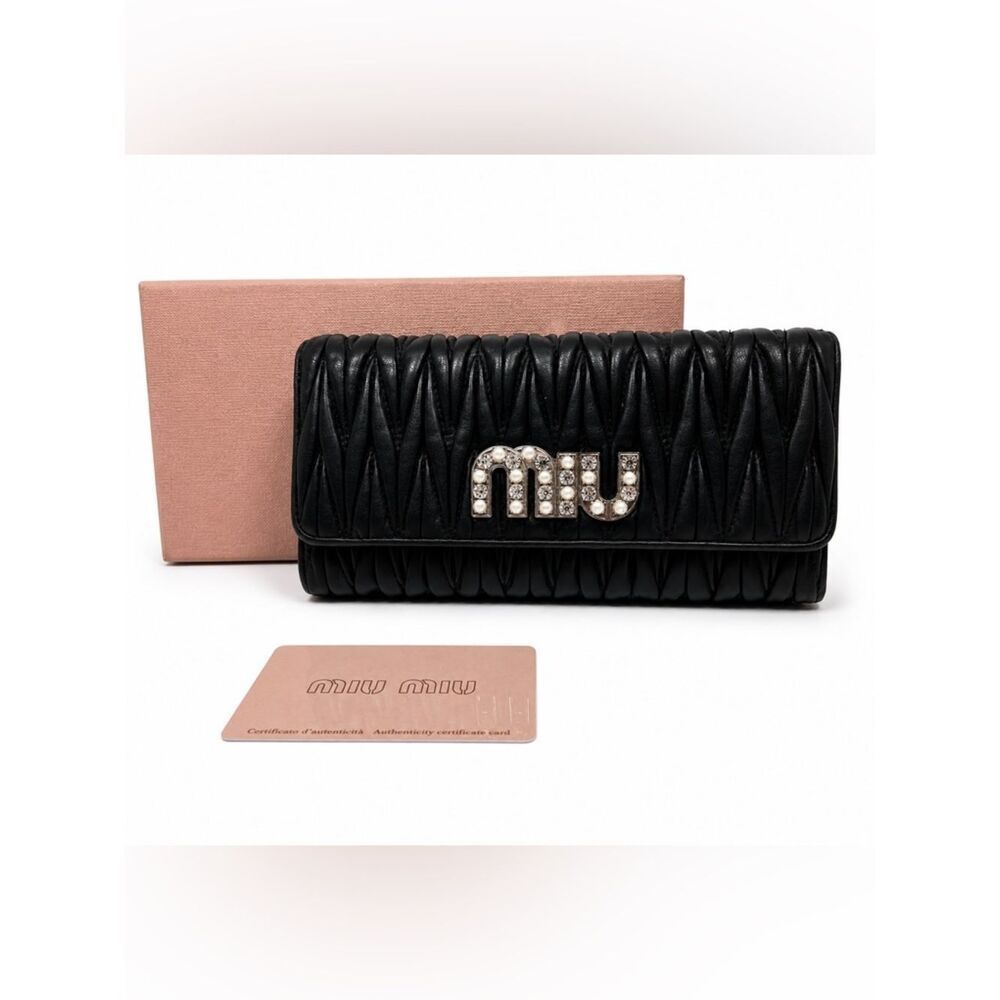 Miu Miu Matelasse Long Walllet With Crystals